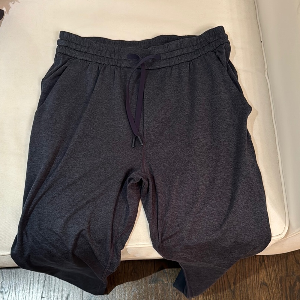Lululemon Athletica Black Sweatpants Comfortable Joggers